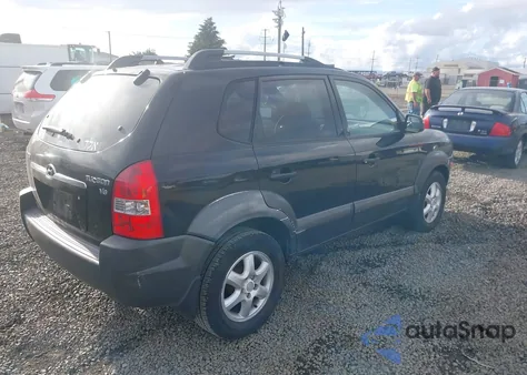 2005 Hyundai Tucson Gl V6 from USA, damaged, VIN KM8JM12D55U128311